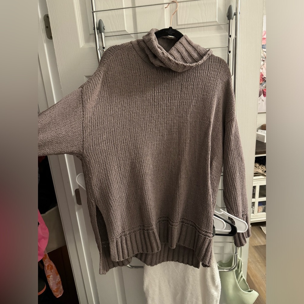 Aerie brown oversized sweater